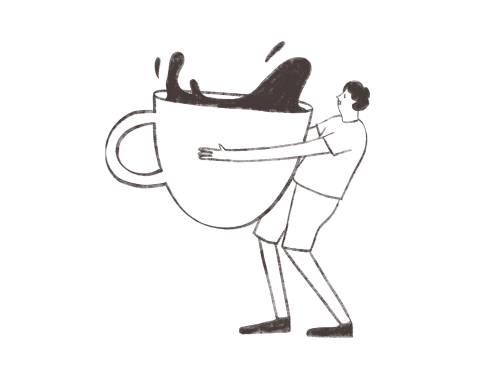 コーヒーを運ぶ男性